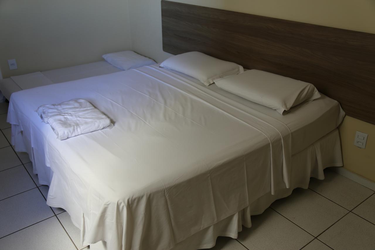 Hotel Melo Монтис Кларос Екстериор снимка